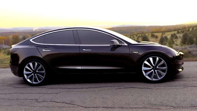 Tesla will Model 3-Produktion "24/7"