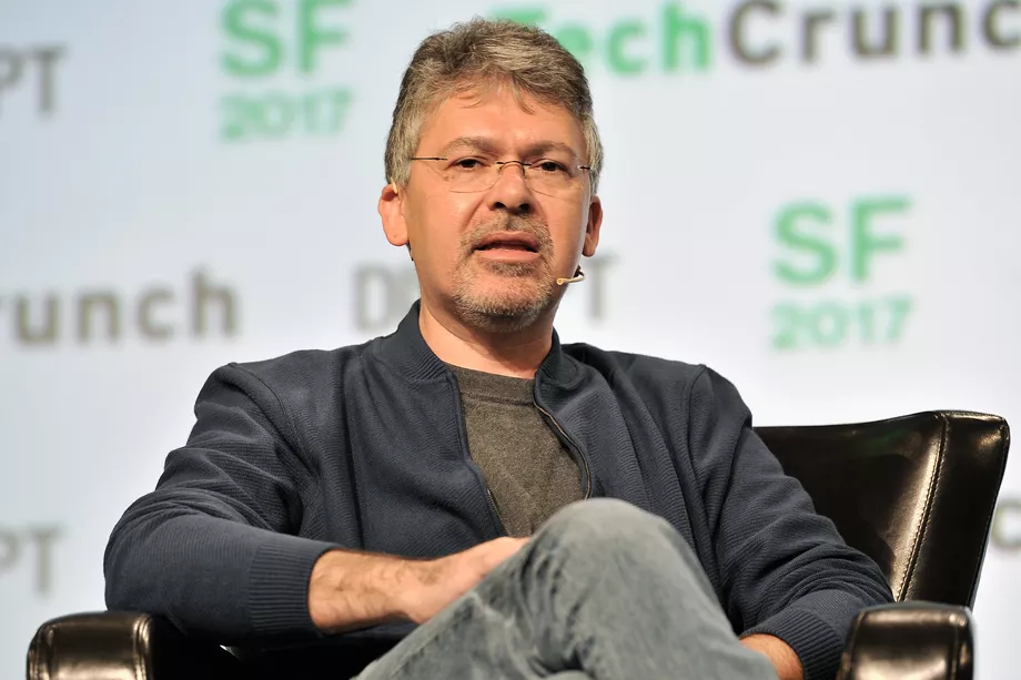Apple hires Google’s former AI boss to help improve Siri