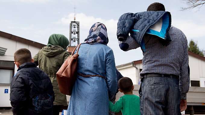 Syrer verlassen Deutschland wegen Familien