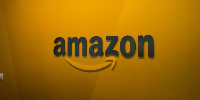 GB: Amazon conseille aux vendeurs de se préparer à un Brexit sans accord