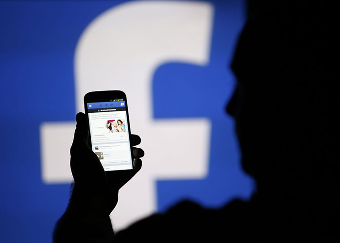 Sept sites web des autorités flamandes emploient un tracker Facebook