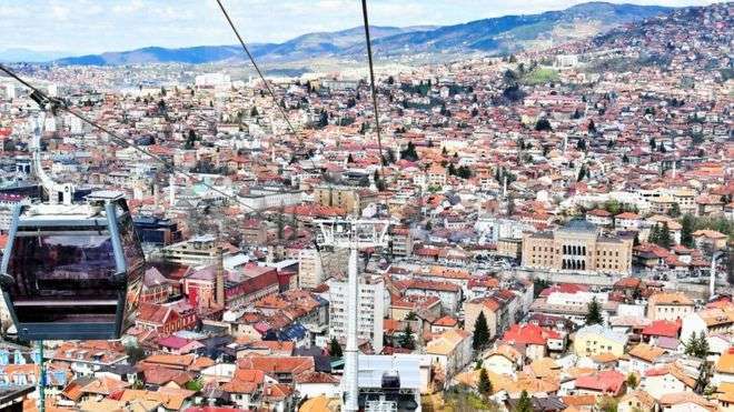 Bosnia: Cable car in Sarajevo reopens after 26 years