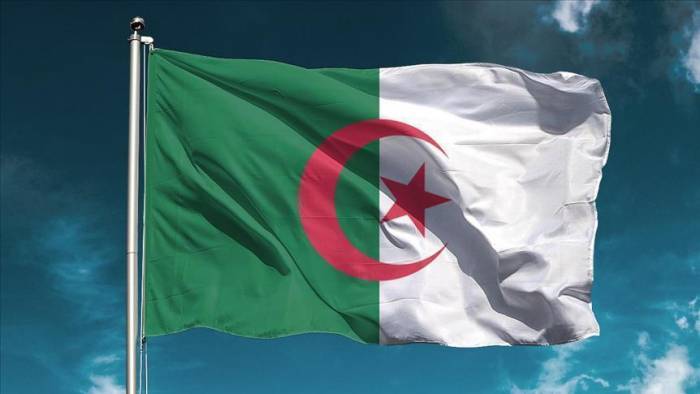   Algérie:   l