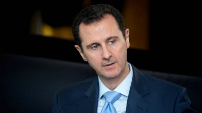 Assad fustige "l