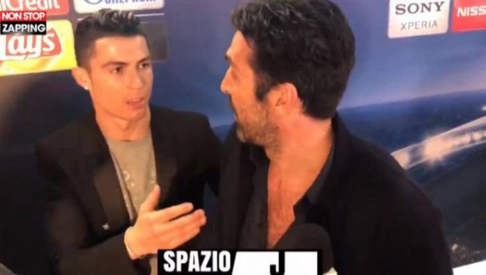 Ronaldo réconforte Gigi Buffon