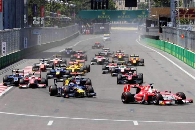 "Formula-1" pilotlarının sıralama turu keçiriləcək