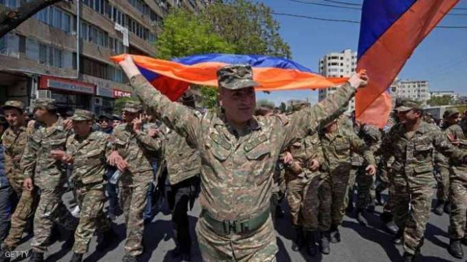 أرمينيا تتوعد "جنودا" انضموا للاحتجاجات