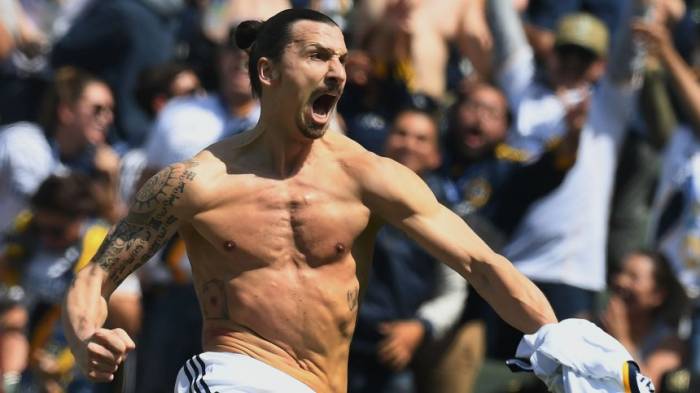 Ibrahimovic feiert Einstand mit Traumtor