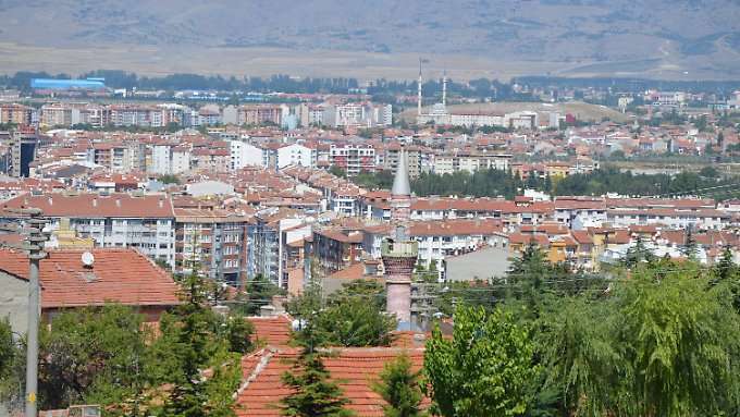 Bewaffneter greift Universität in Türkei an