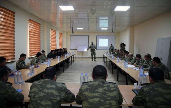 U.S. ground troop experts launch seminar in Baku