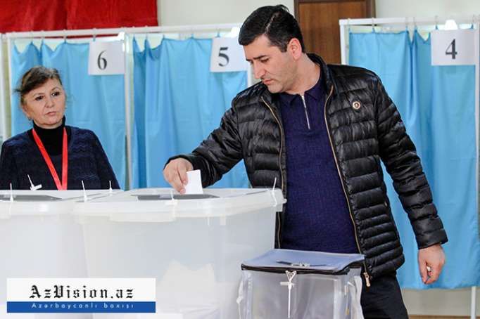 Azerbaijan reveals voter turnout in presidential elections as of 15:00