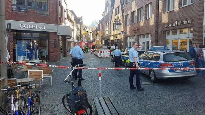 Almaniyada yük maşını ilə terror: 3 ölü, 50 yaralı (Yenilənib)