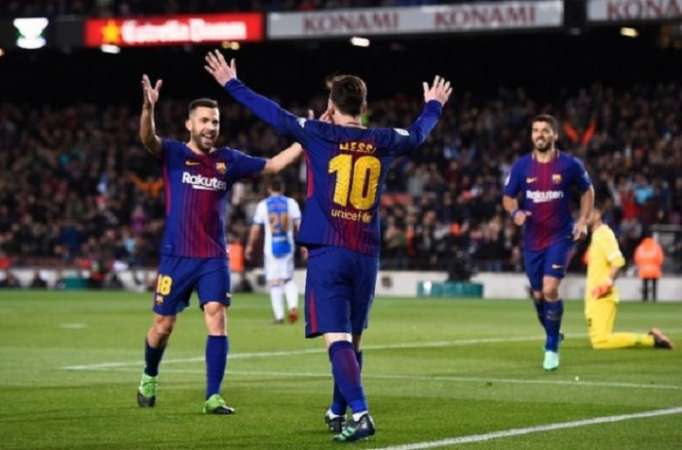 Triplé de Messi, record pour le Barça