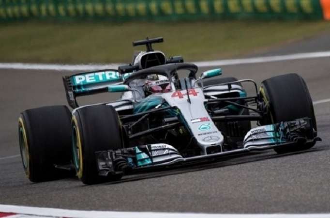 Lewis Hamilton déjà le plus rapide en Chine