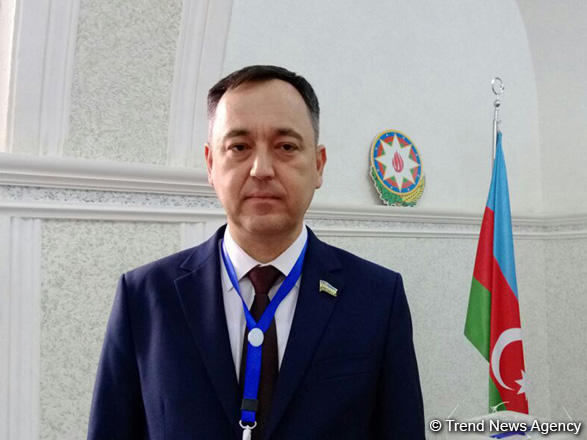 Uzbek delegation at Azerbaijan