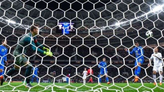 تحذير بشأن شراء تذاكر مباريات كأس العالم عبر الإنترنت