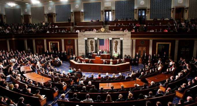 الكونغرس لا يستبعد ضربة جديدة على سوريا في حال تكرر "استخدام الكيميائي"