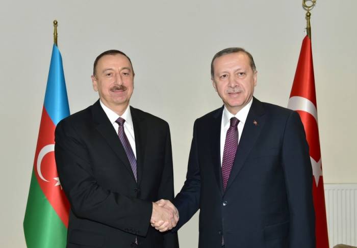إلهام علييف يلتقي مع أردوغان واحد على واحد