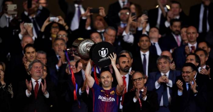 برشلونة يتوج بلقب كأس الملك للمرة الثلاثين