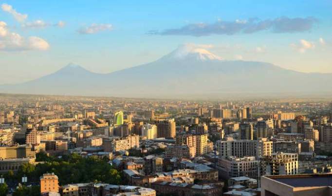 “Forbes” nəşri: Ermənistan çıxılmaz durumdadır 