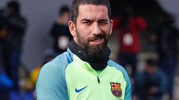 Arda Turan suspendu 16 matchs 