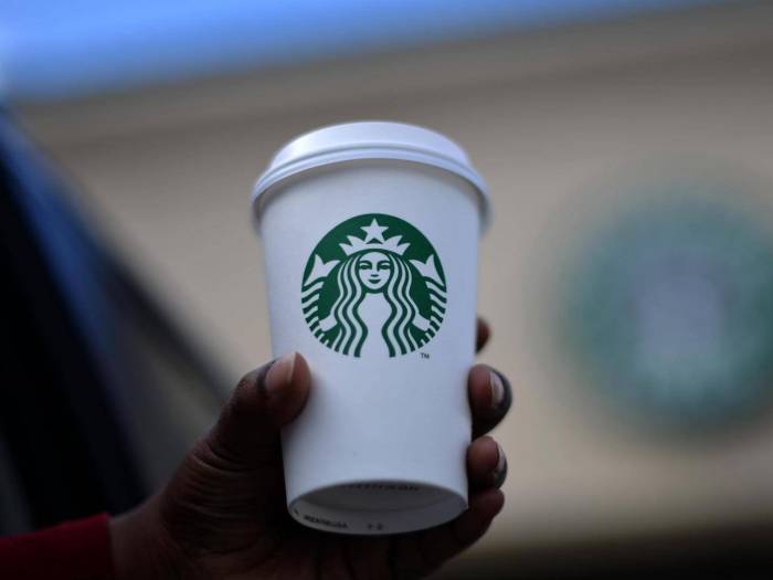 Nestlé pays Starbucks $7.1bn for rights to sell its coffee