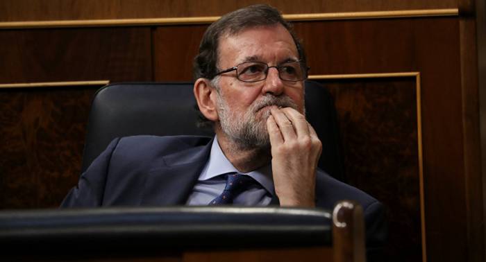 Rajoy amenaza con volver a intervenir instituciones catalanas si se incumple la ley