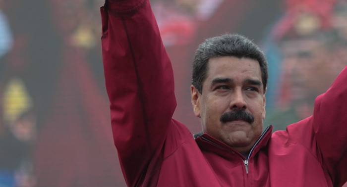 Maduro firmó propuesta para ampliar las garantías electorales