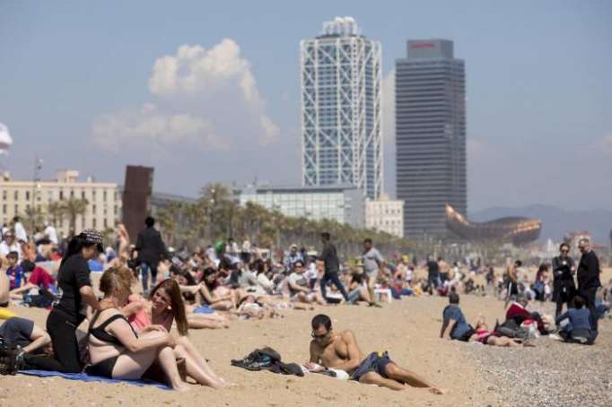 La campaña de verano supondrá 620.000 contratos, un 12 % más, según Randstad