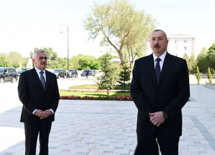 Ilham Aliyev: Najicheván escapará del bloqueo una vez que el Corredor Norte-Sur se ponga en marcha