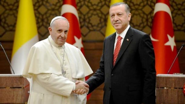 Erdogan spricht mit Papst