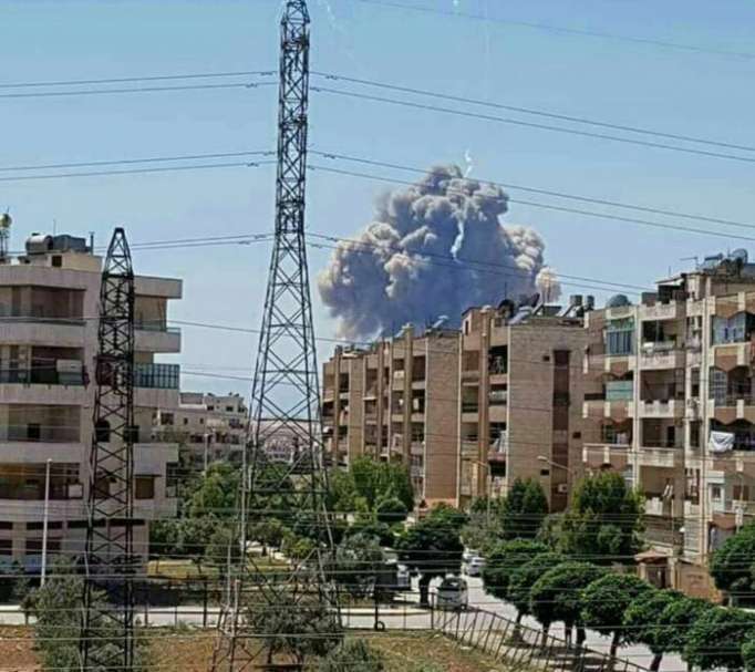 Fuertes explosiones cerca del aeropuerto militar de Hama en Siria