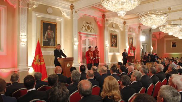 Montenegros starker Mann Djukanovic wieder Staatspräsident