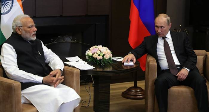 Putin destaca la buena cooperación entre los ministerios de Defensa de Rusia y la India