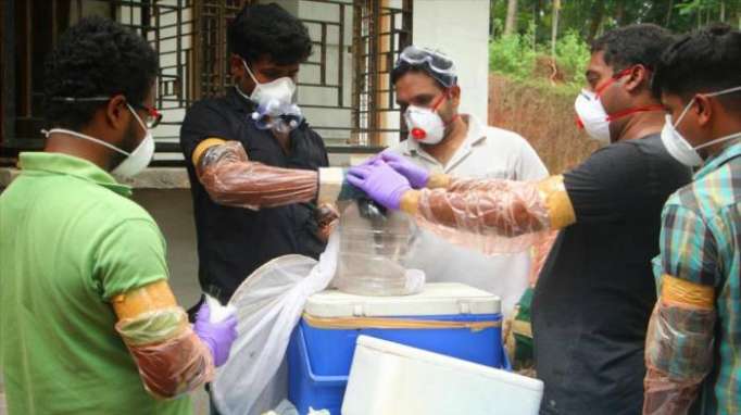 Cinco muertos y 100 en cuarentena por virus Nipah en sur de India
