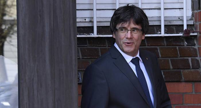 La Fiscalía de Alemania solicita la extradición a España de Puigdemont por rebelión