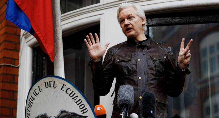 WikiLeaks founder may lose refuge in Ecuadorian embassy in London