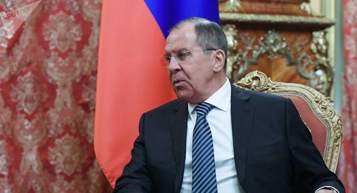 Lavrov y Mnatsakanyán discutirán el conflicto de Nagorno Karabaj en Moscú