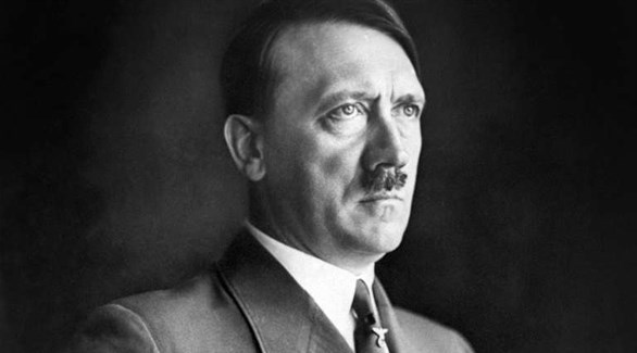 فحص لأسنان هتلر يؤكد وفاته بسبب السم والرصاص