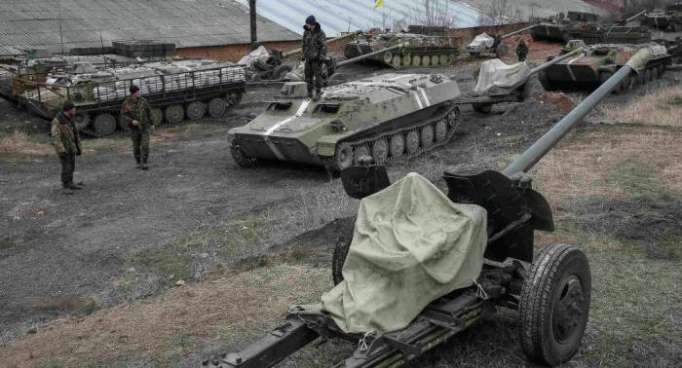 القوات الأوكرانية توثق 58 حالة قصف على مواقعها في دونباس خلال اليوم الفائت