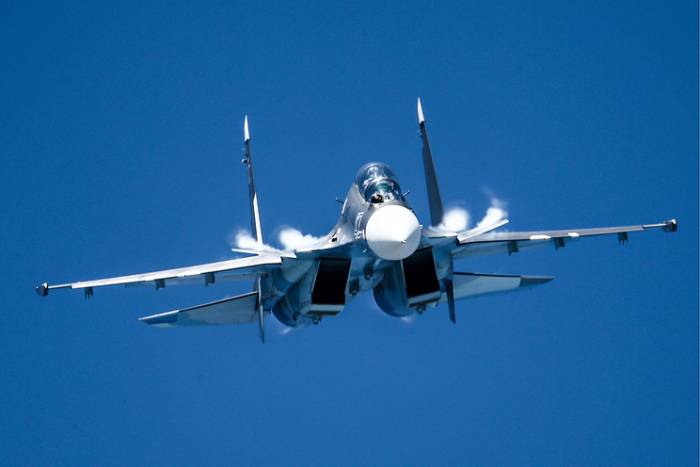Suriyadan qalxan Rusiya qırıcısı qəzaya düşdü - Pilotlar öldü