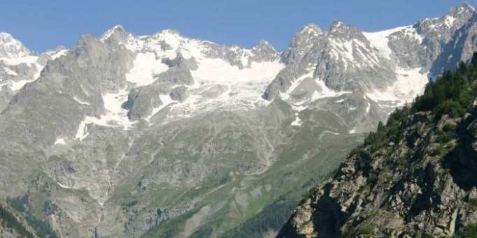 Tempête dans les Alpes suisses: le bilan passe à sept morts