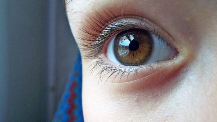 ¿Tienes los ojos marrones? Los científicos te traen una mala noticia