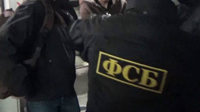 Rusia: Un hombre abre fuego cuando la Policía revisaba sus documentos en Nizhni Nóvgorod