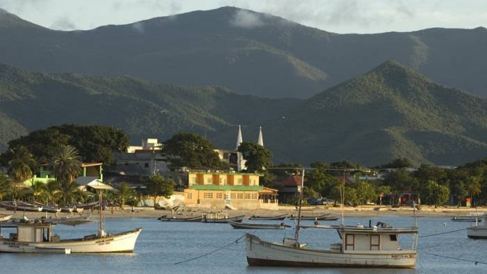 Maduro declara la isla de Margarita como Zona Económica para el petro