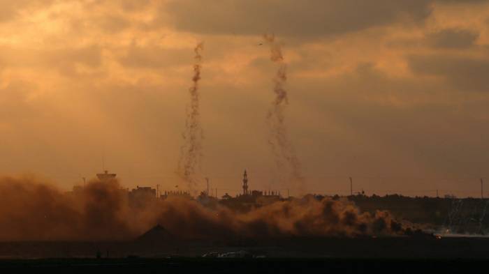 Militante Palästinenser in Gaza schießen mehrere Raketen auf Israel