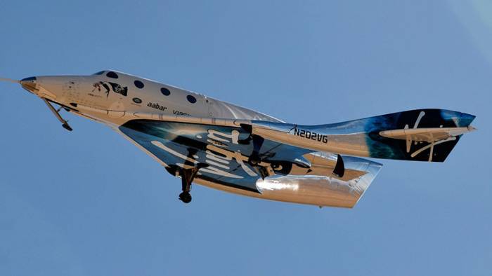 La nave turística de Virgin Galactic realiza su segundo vuelo de prueba propulsado