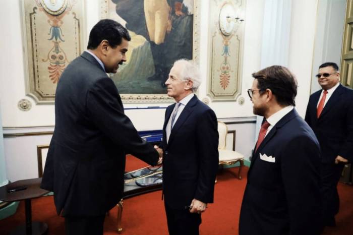 Maduro se reúne con el presidente del Comité de Relaciones Exteriores del Senado de EE.UU.