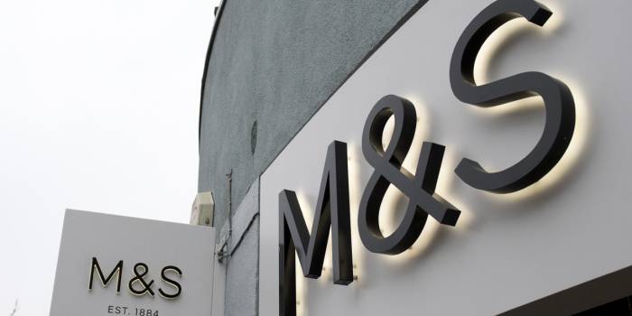 Marks & Spencer va fermer des dizaines de magasins