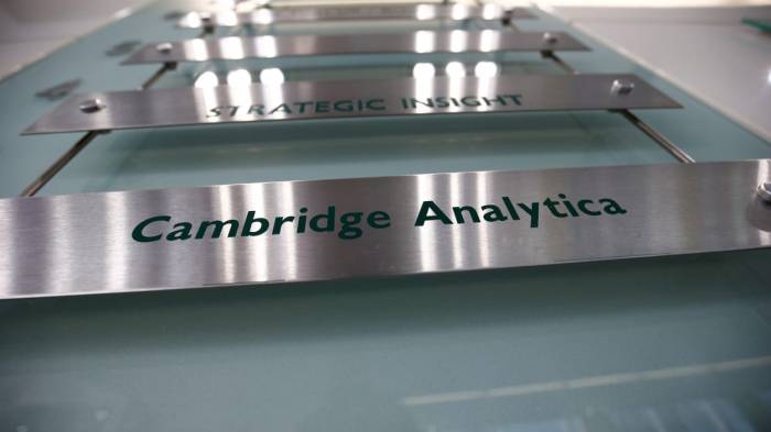 Etats-Unis: Cambridge Analytica se déclare en faillite